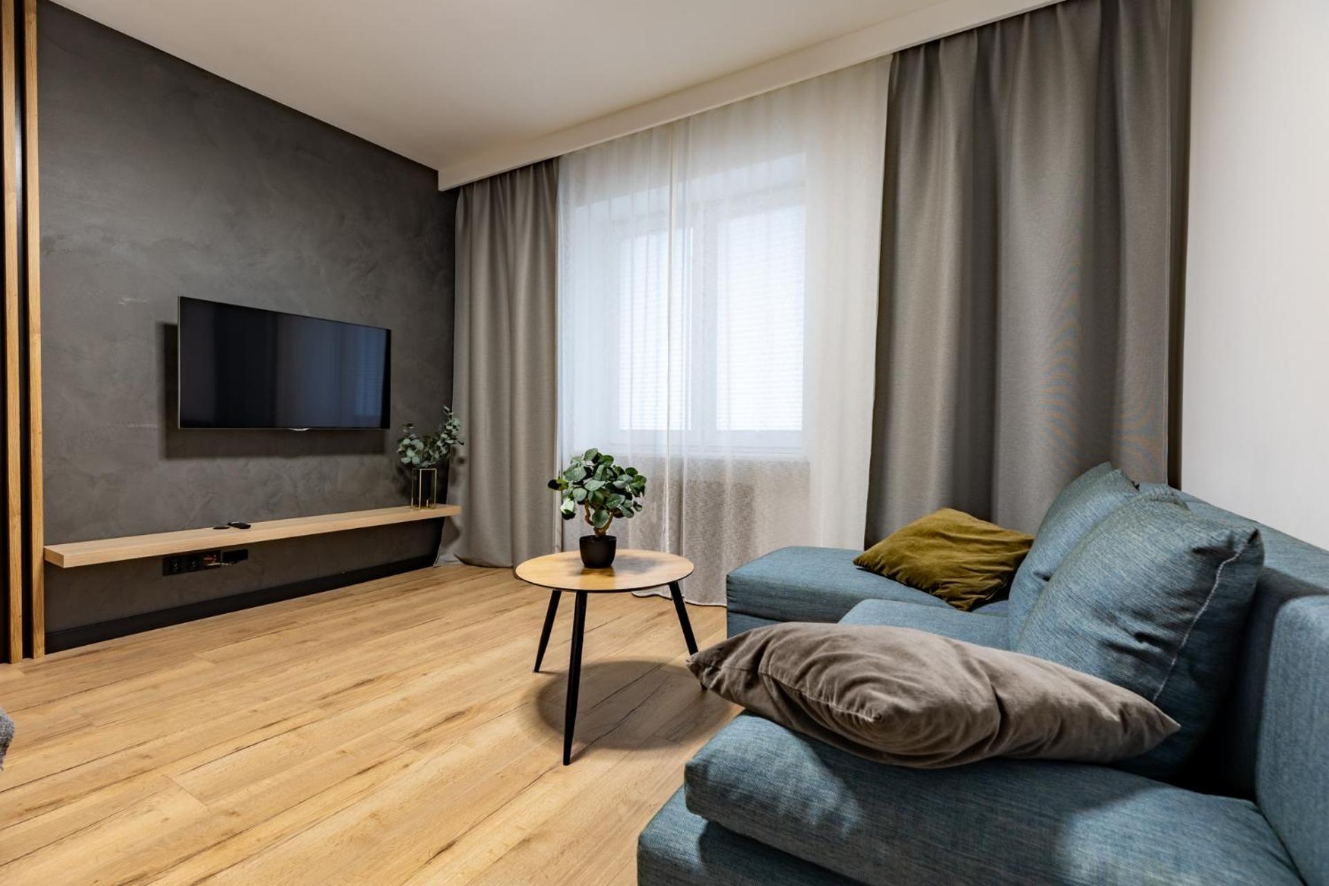 Apartamenty Premium, Faktura Vat, Zrodlowa Centrum Parter Ground Floor Parking Super Lokalizacja Two Bedrooms Kitchen 50 M2 Kielce Bagian luar foto